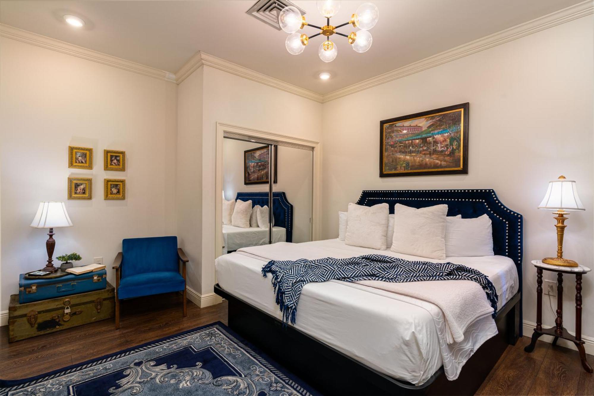 The Alexandre Hotel New Orleans Bagian luar foto